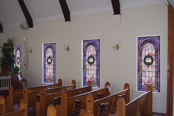 In-6 shown in church